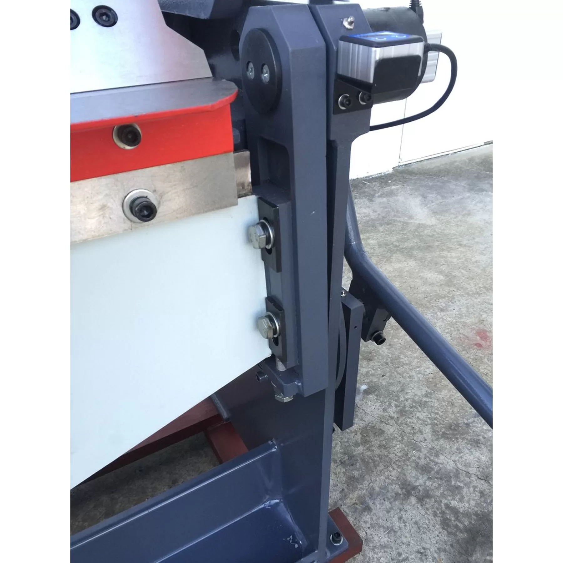 ASSET INDUSTRIAL FM-2X1300B Manual Panbrake Folder. 1300mm x 2.0mm. Digital Angle Display 12 ASSET INDUSTRIAL FM-2X1300B Manual Panbrake Folder. 1300mm x 2.0mm. Digital Angle Display - Image 12