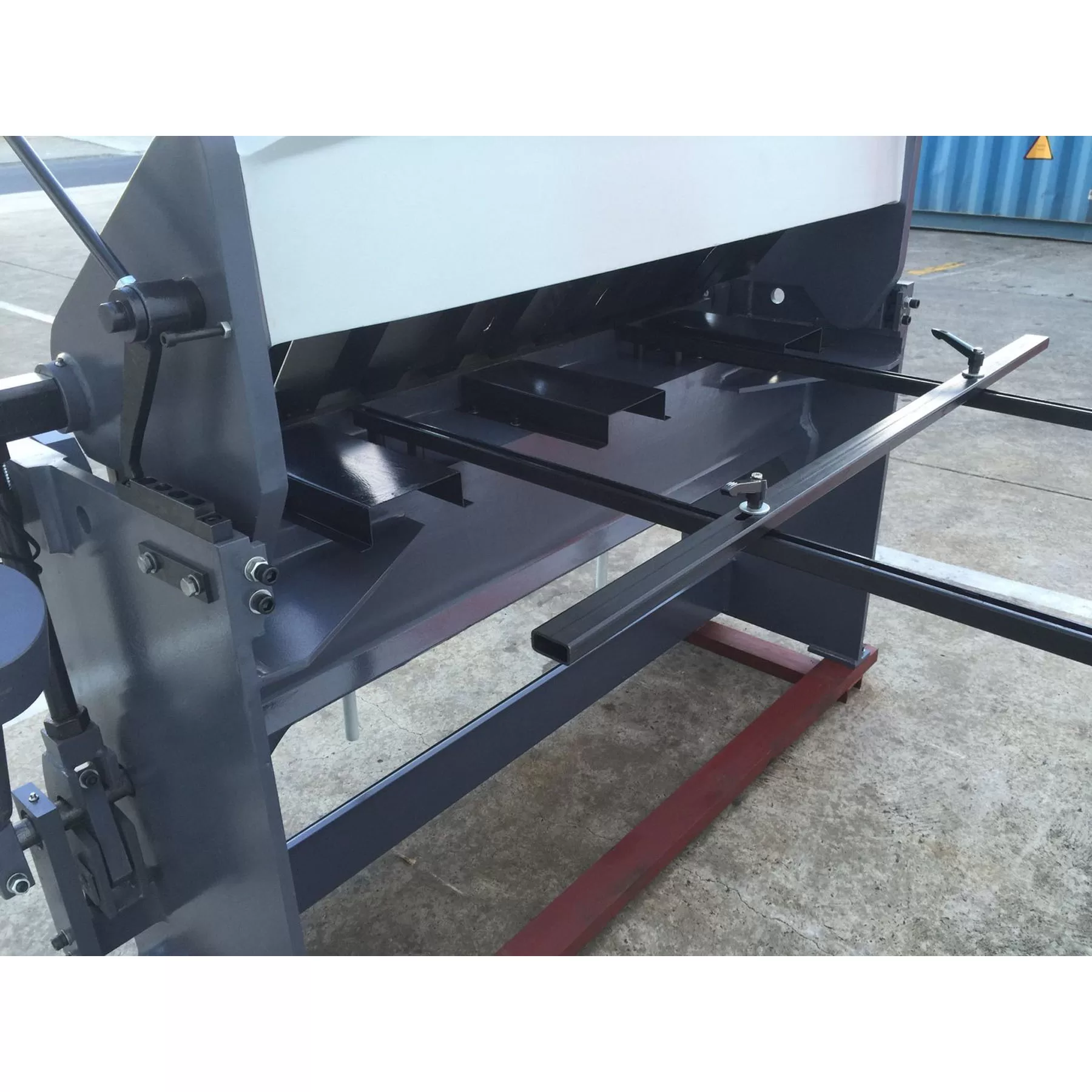 ASSET INDUSTRIAL FM-2X1300B Manual Panbrake Folder. 1300mm x 2.0mm. Digital Angle Display 19 ASSET INDUSTRIAL FM-2X1300B Manual Panbrake Folder. 1300mm x 2.0mm. Digital Angle Display - Image 19