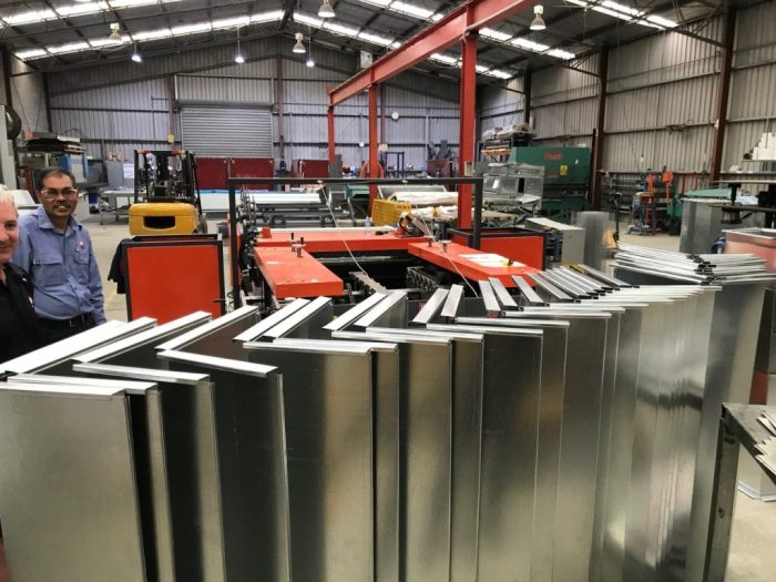 HVAC Duct Production Line. Model: SM-Auto Pro CAL-6-1.2-1600- Compact Series. 9 Function Heavy Duty - Image 36