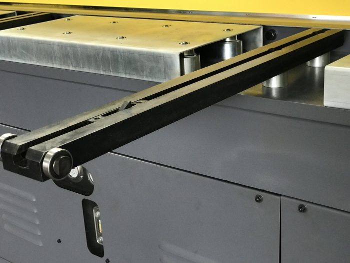 SM-STHS3106. Hydraulic Guillotine Steelmaster 3100mm x 6.0mm with Power Back Gauge. - Image 11