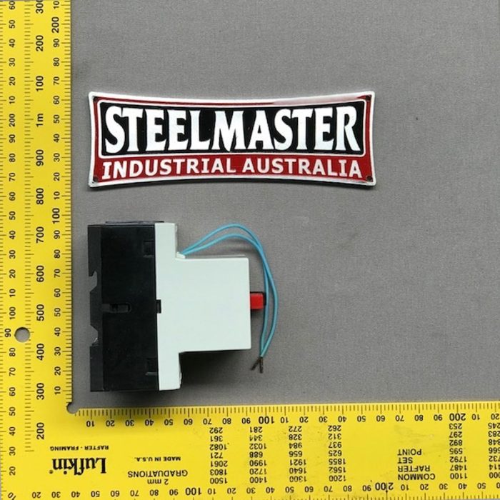 SM–T25 Geared Head Drill 240 Volt KEDU 400V 4-6.3 A Switch - Image 2