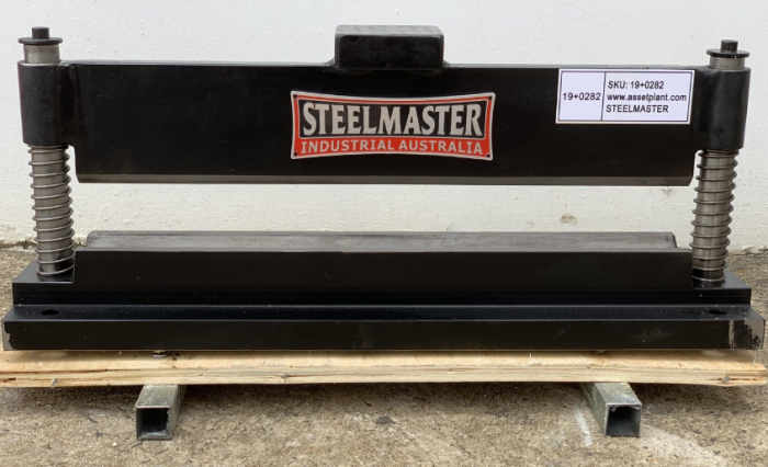 Pressbrake Bending Attachment – 450mm Long x 40mm Vee Opening, Spring Return - Image 4