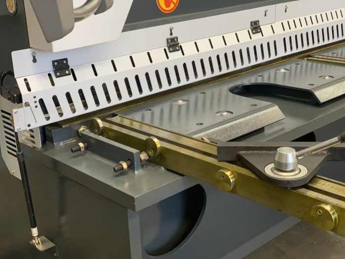 STEELMASTER -MS8-4008PSS. Guillotine Vari Rake 4000mm x 8mm Capacity, Rear Pneumatic Sheet Support - Image 25