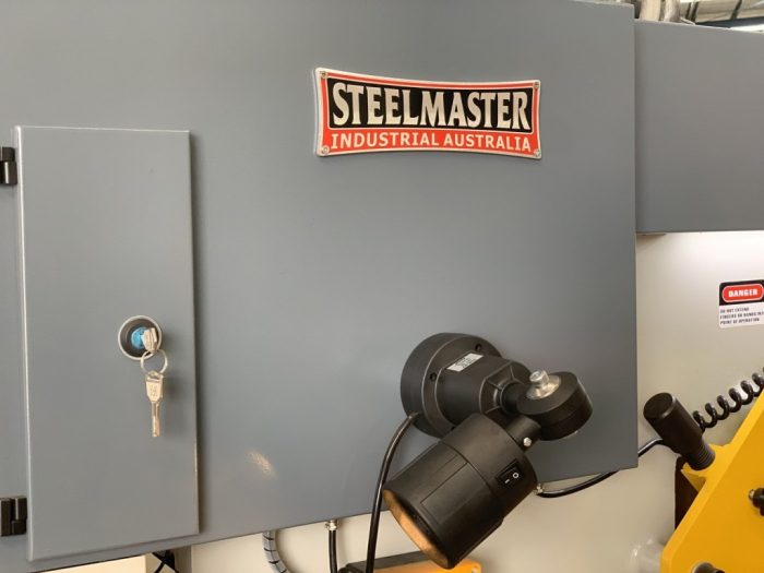 MULTI 165. Punch & Shear. Steelmaster 165Ton Hydraulic Double Cylinder, Punch, Shear. Crop & Notch. - Image 8