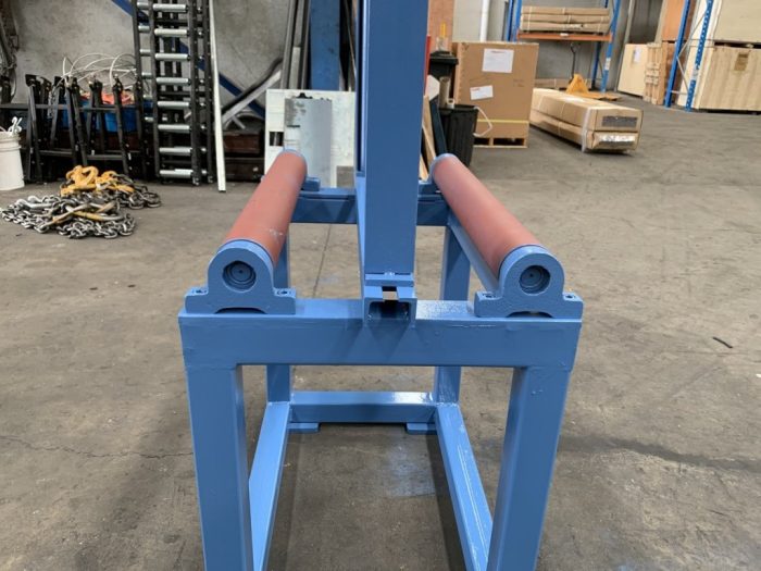 Heavy Duty Roller Conveyor & Stands, 620mm Wide x 500mm Long x 720mm Roller Height - Image 12