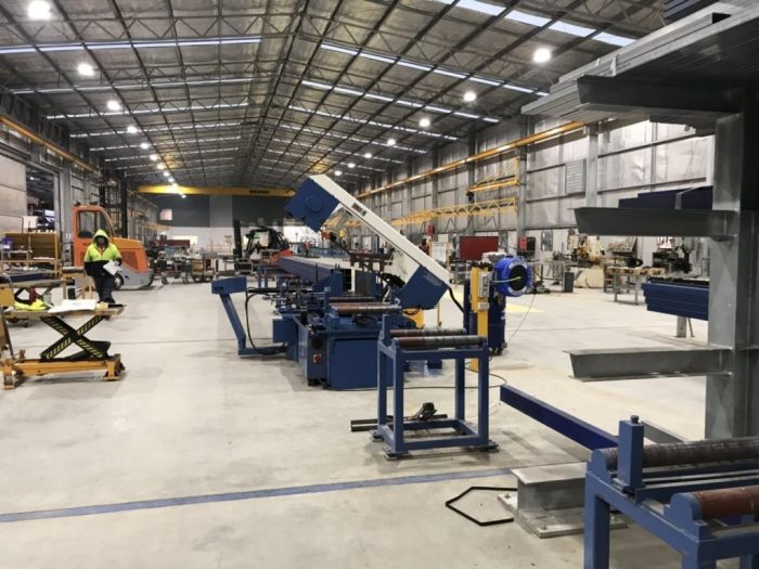 Heavy Duty Roller Conveyor & Stands, 620mm Wide x 500mm Long x 720mm Roller Height - Image 17